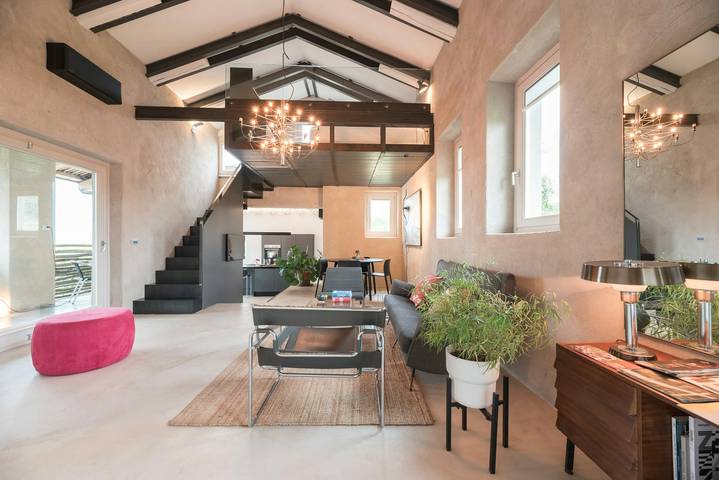 Maison double avec piscine au cœur des vignobles du Barolo in Novello, Langhe
