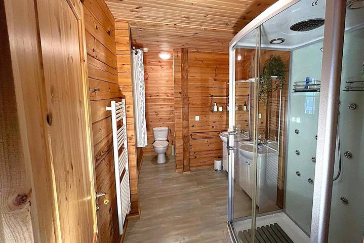 Gîte pour 4 personnes, avec vue ainsi que jardin et piscine dans Cascade d'Autoire - 3