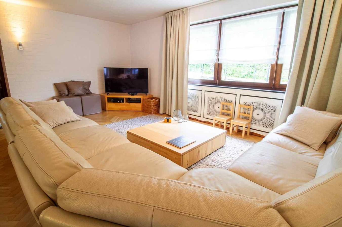 Komfortables Ferienhaus für 10 Personen mit finnischer Sauna in Monschau. in Monschau, Naturpark Hohes Venn-Eifel