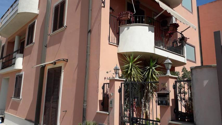 Appartamento per 5 persone, con panorama in Rosolini