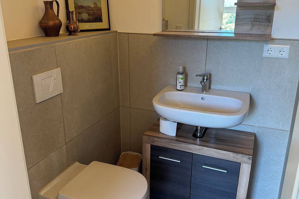 Ganze Wohnung, Modern-gemütlich mit Bergblick – perfekt für Gruppen, Familien und Workation! in Vils, Außerfern