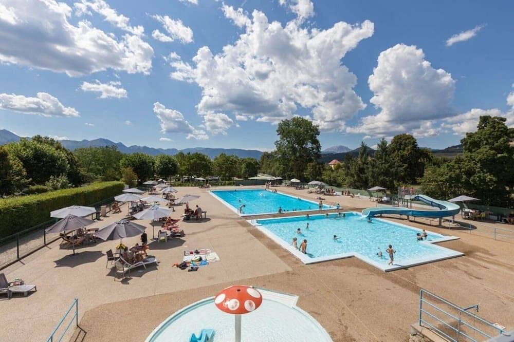 Camping 3 étoiles - Piscine  - ccbgaag in Mens, Isère