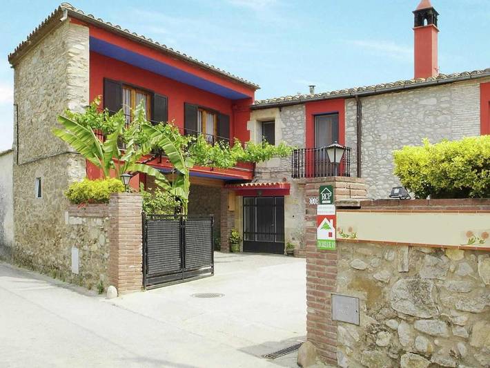 Location de vacances pour 10 personnes, avec jardin ainsi que piscine et terrasse, animaux acceptés à Bordils - 2