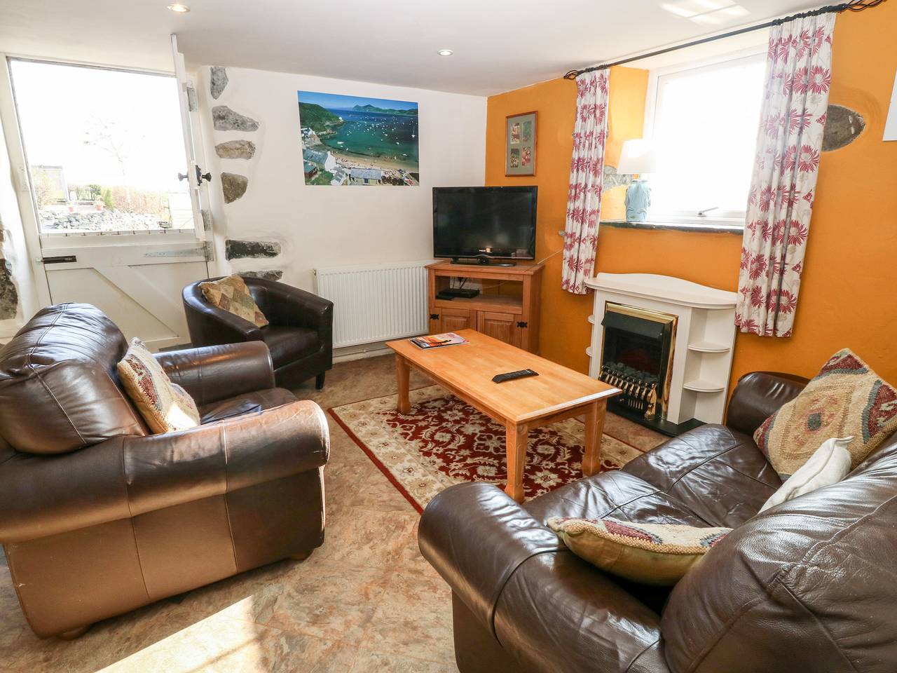 Bwthyn Celyn (Holly Cottage) in Gwynedd
