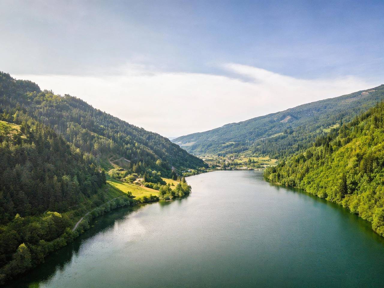 Chalet mit Sauna an einem See nahe Skigebiete in Afritz am See, Villach-Land