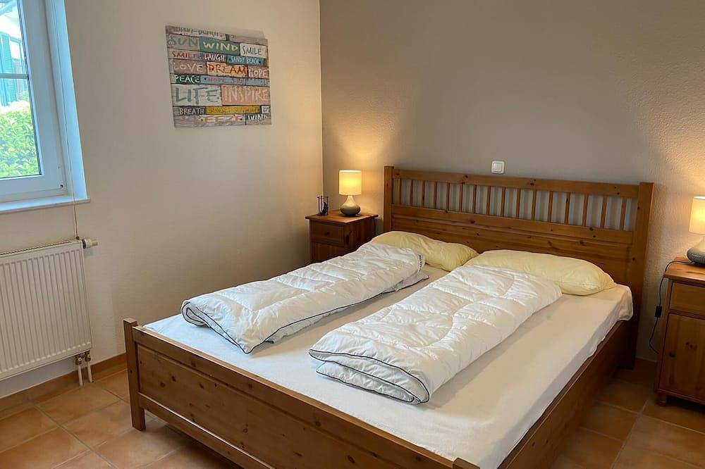 Ganze Wohnung, Ferienwohnung 800 vom Ostseestrand und am Naturschutzgebiet! in Barendorf, Dassow