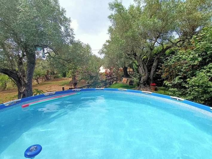 Camping für 2 Personen, mit Terrasse und Garten sowie Kinderpool und Pool in Kalabrien - 4