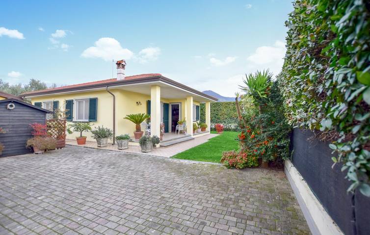 Location de vacances pour 4 personnes à Camaiore