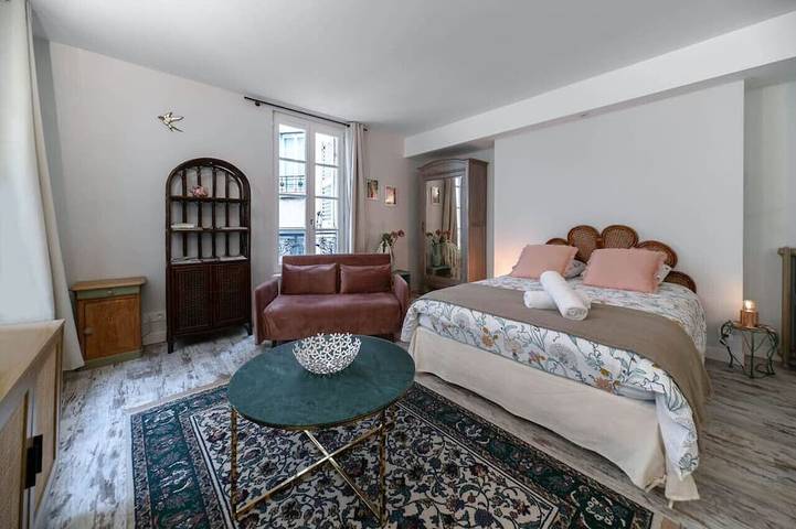 Gîte pour 2 personnes, avec balcon, animaux acceptés dans Palais des Congrès Opéra - 2