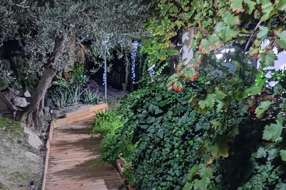Villa Cuartelillos, te espera; disfrútala con tu  familia o amigos. in Alcaudete, Sierras Subbéticas