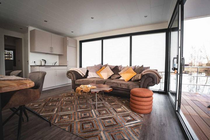 Ferienhaus für 4 Personen, mit Terrasse und Seeblick sowie Ausblick in Höxter - 4
