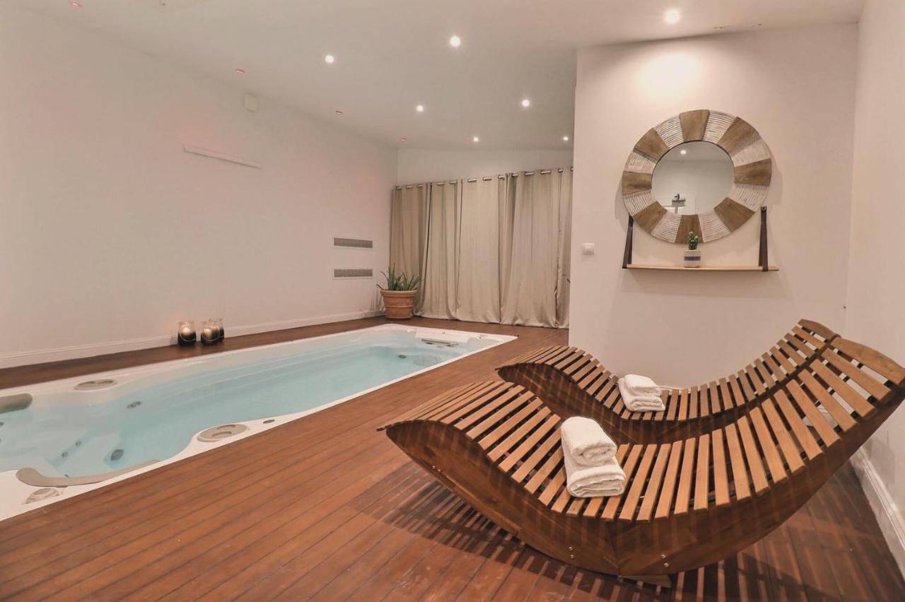 Domaine de Bonaveau - Spa & Piscine in Chabeuil, Région de Valence