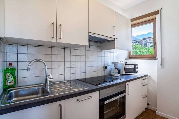 Ganze Wohnung, Ferienwohnung "Gartenheim Leonhard" mit Bergblick, Gemeinschaftspool & Wlan in Schenna, Sarntaler Alpen