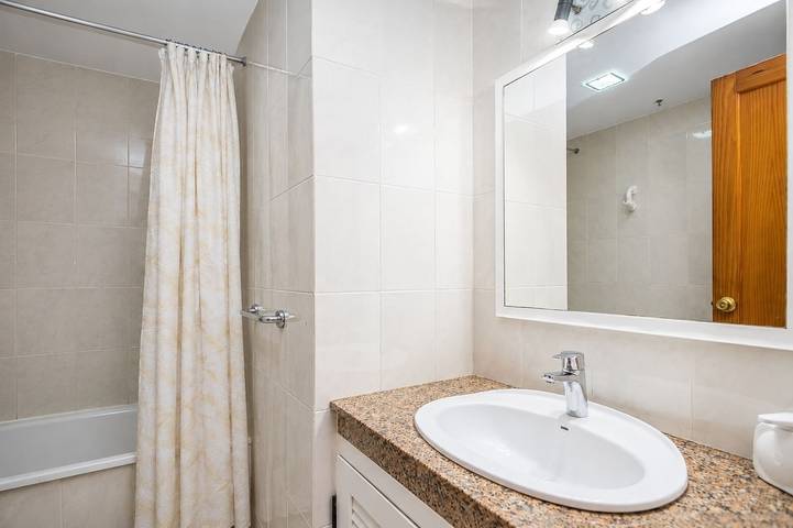 Appartement entier, Appartement de vacances pour 3 personnes avec balcon in El Cotillo, La Oliva