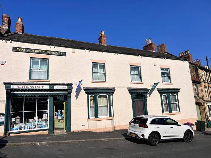 Holiday letting for 2 people, with Garden in Kirkbymoorside
