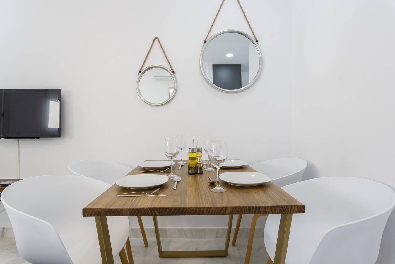 Ganze Wohnung, Apartamento interior sin terraza - Brujula by Cadiz4Rentals in Cádiz, Costa de la Luz