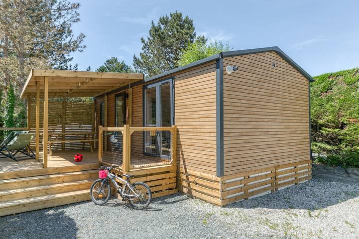 Camping for 4 personer, med sauna, dyr tillatt i Frankrike