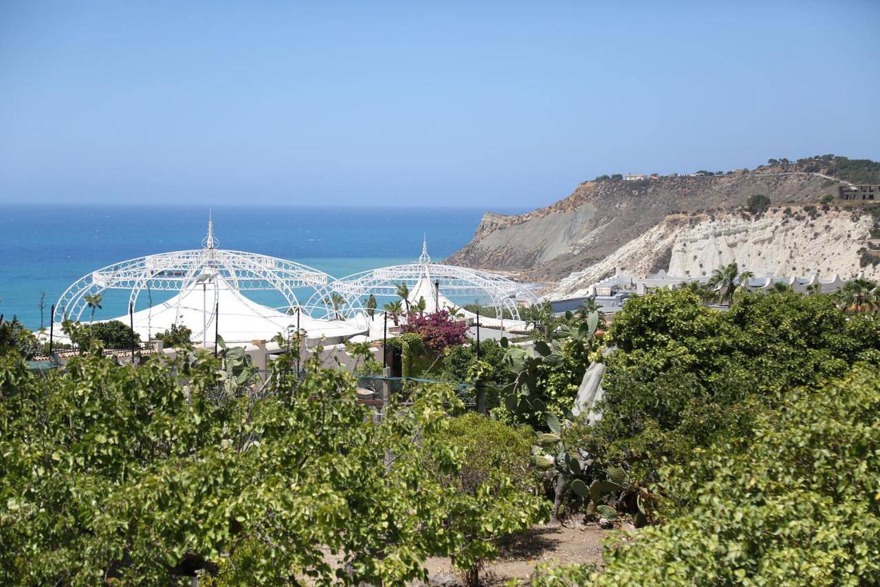 Petraleuka in Scala dei Turchi, Realmonte