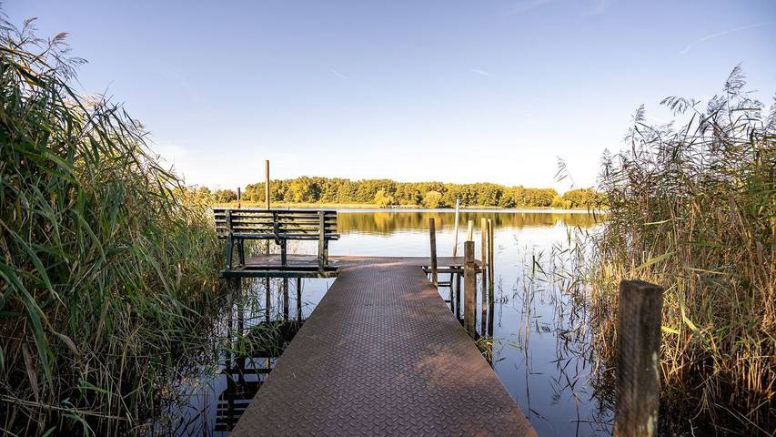 Bauernhof für 4 Personen, mit Garten und Seeblick sowie Ausblick an der Müritz