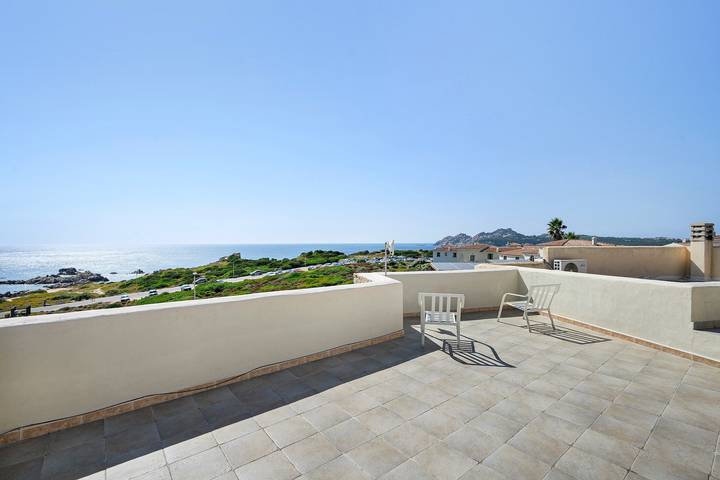 Location de vacances pour 4 personnes, avec Balcon et Jardin dans Santa Teresa Gallura