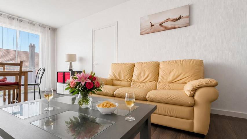 Gîte pour 6 personnes, avec Balcon et Vue à Pont-de-Chéruy
