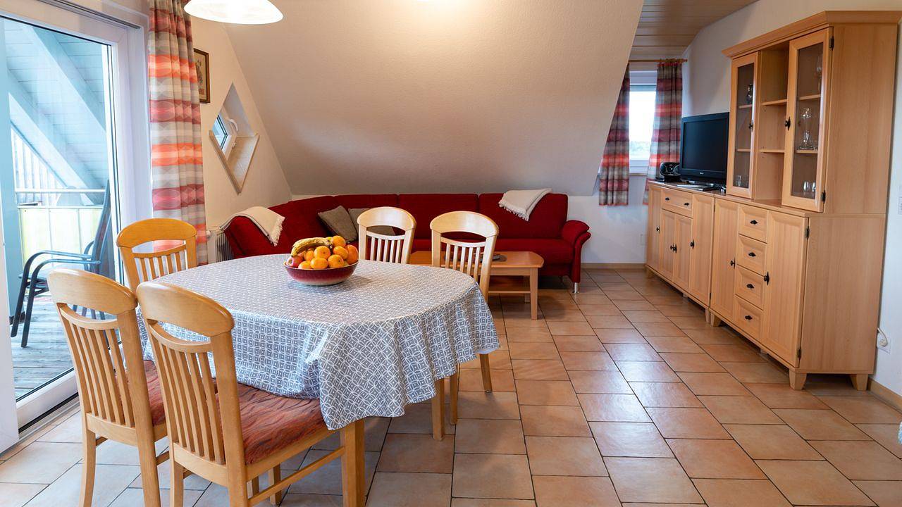 Ganze Wohnung, Appartement für 5 Personen (70 m²) in Tettnang in Tettnang, Region Bodensee-Oberschwaben