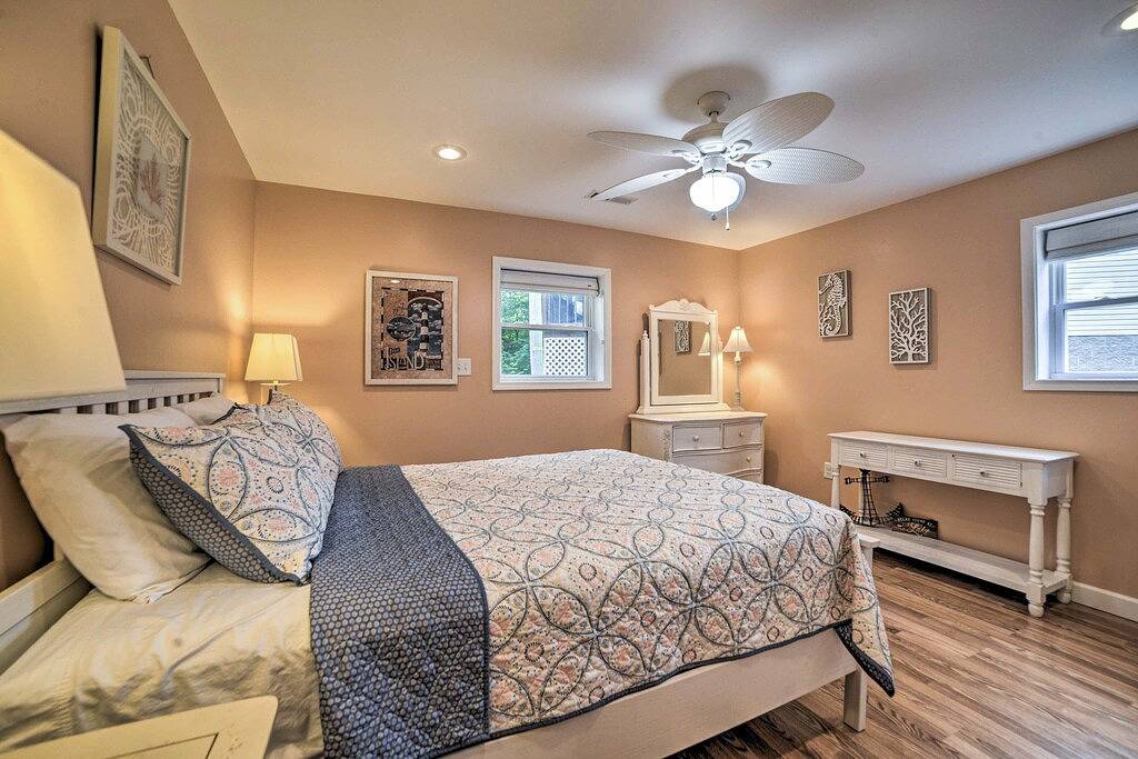 Kentucky Lake House with a Great Outdoor Space! in Kentucky Lake