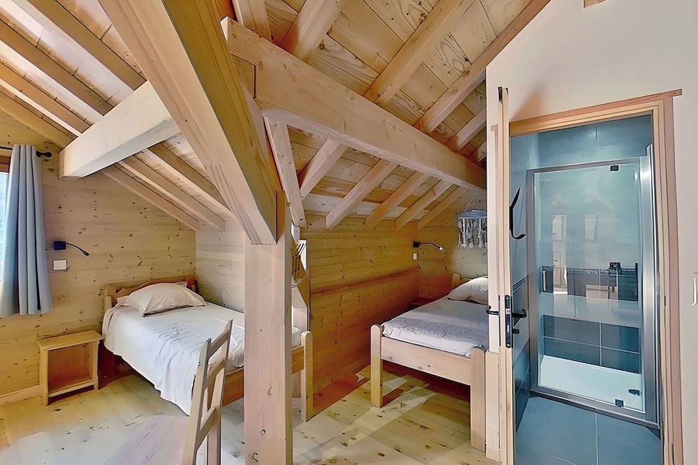 Ganze Wohnung, Casa-Petit Laus Brand New Duplex in Queyras for 6p in Abriès, Queyras