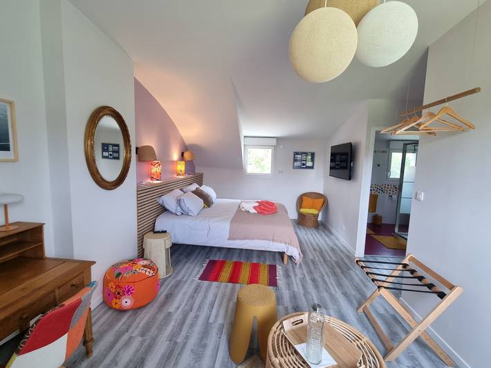 B&b for 2 people, with garden in France