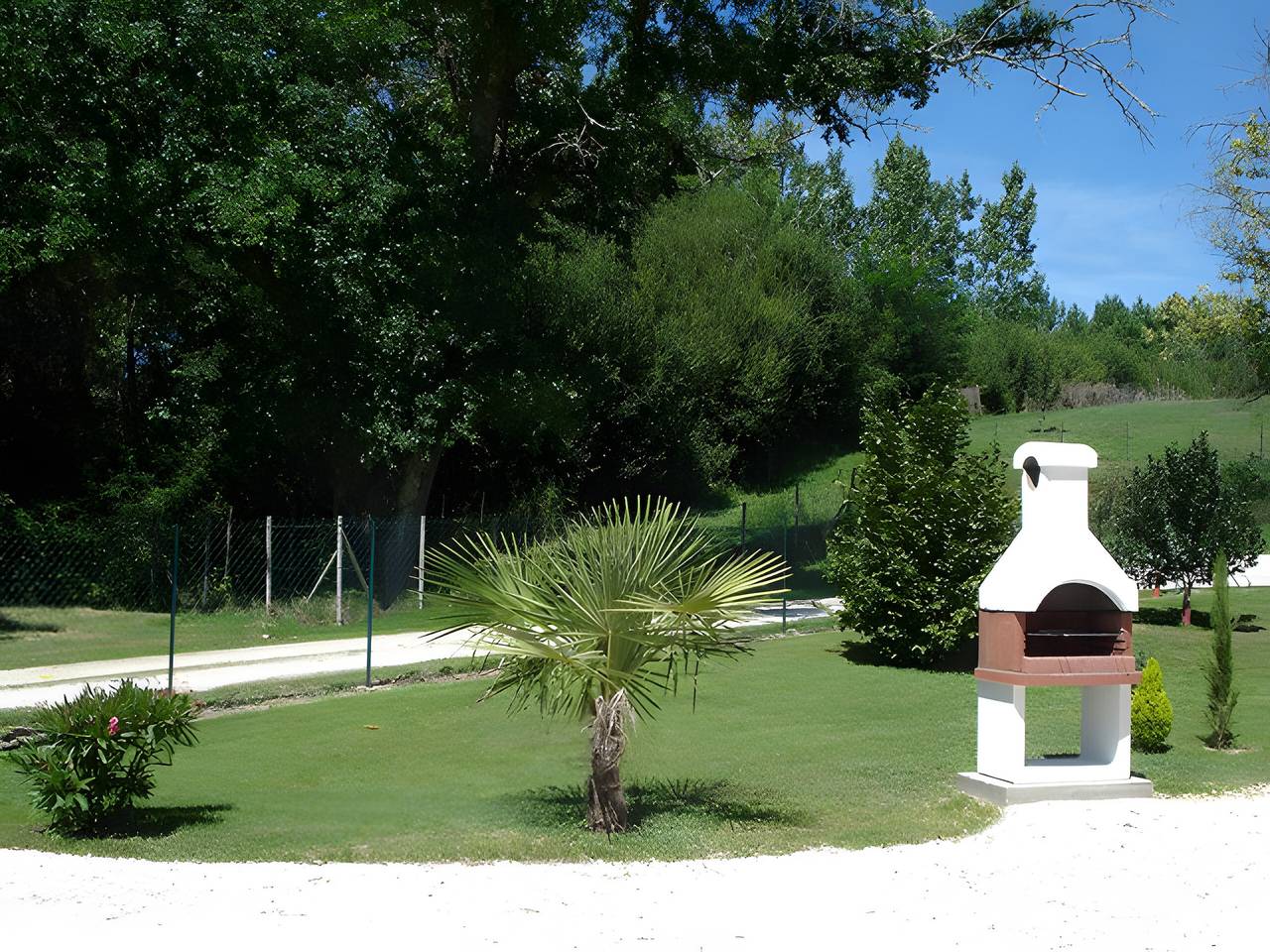Maison le coteau des sources - Dordoña y Périgord Blanc in Montpon-Ménestérol, Périgord Blanc
