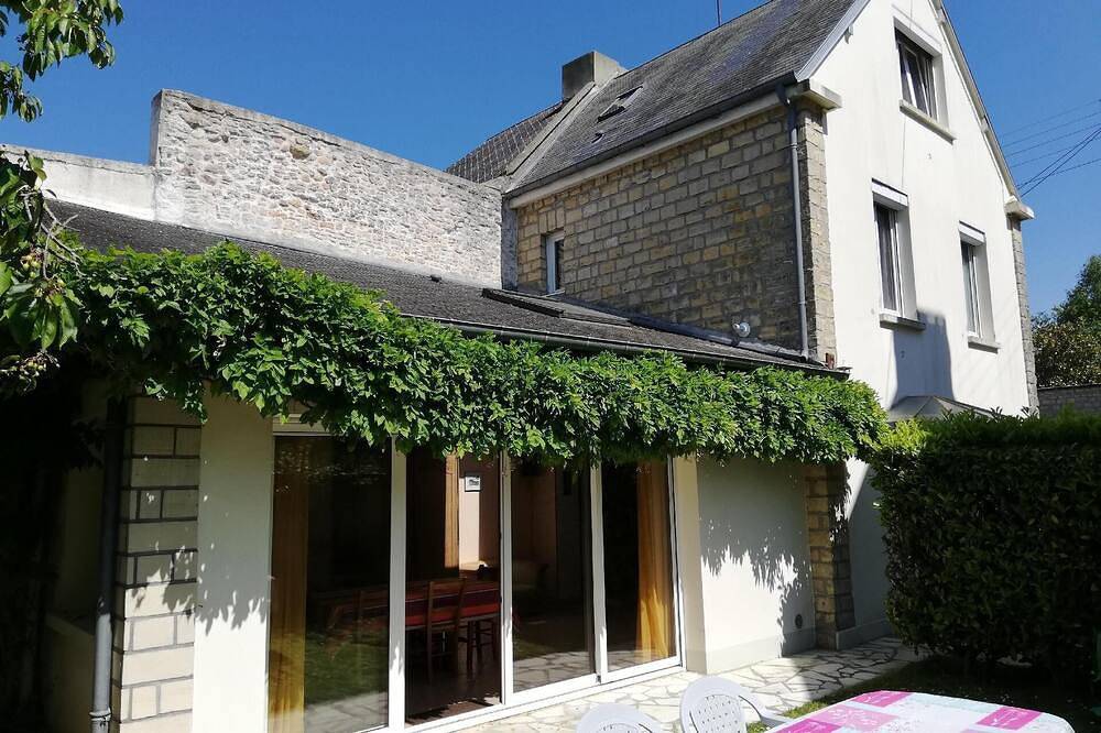 Holiday house Isigny sur Mer for 1 - 6 persons with 3 bedrooms - Holiday house in Saint-Benoît-de-l'Aure, Bayeux region