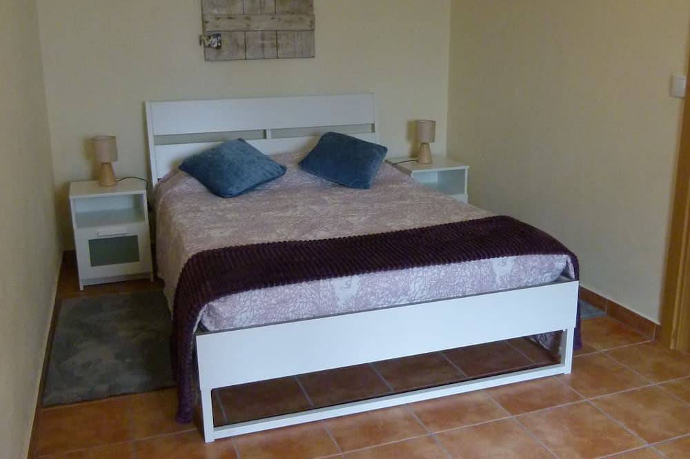 Páteo dos Oliveira - Casa da Cocheira in Évora, Distrito de Évora