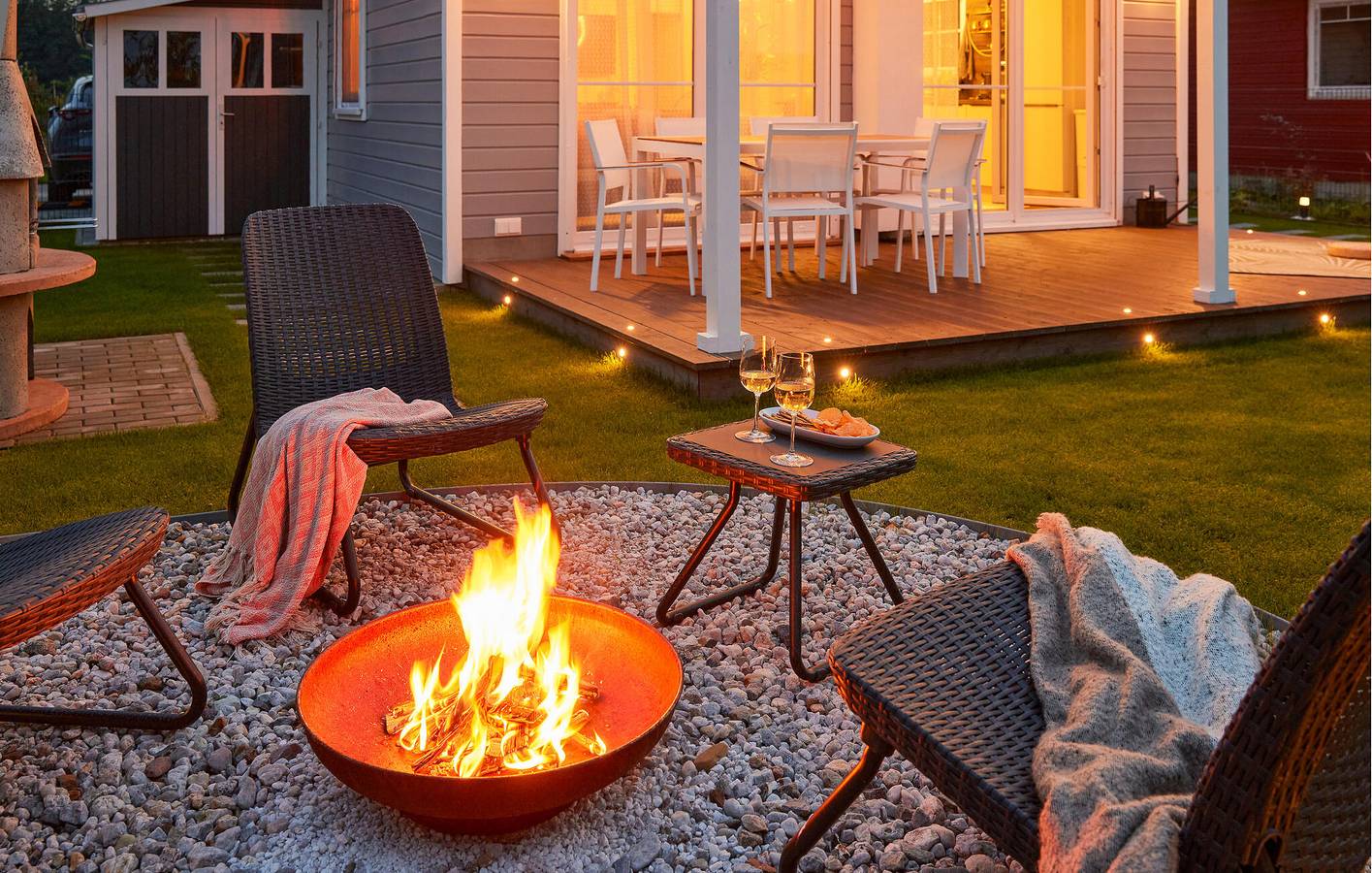 Terrasse mit Sauna, Parkplatz und WiFi in der Nähe der Trattoria Punto Uno in Zerpenschleuse, Wandlitz