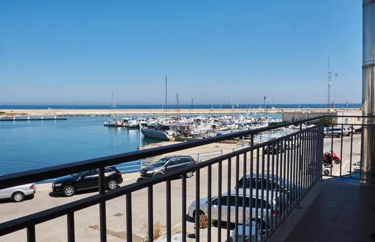 Apartamento de vacaciones para 4 personas, con balcón y vistas - 1
