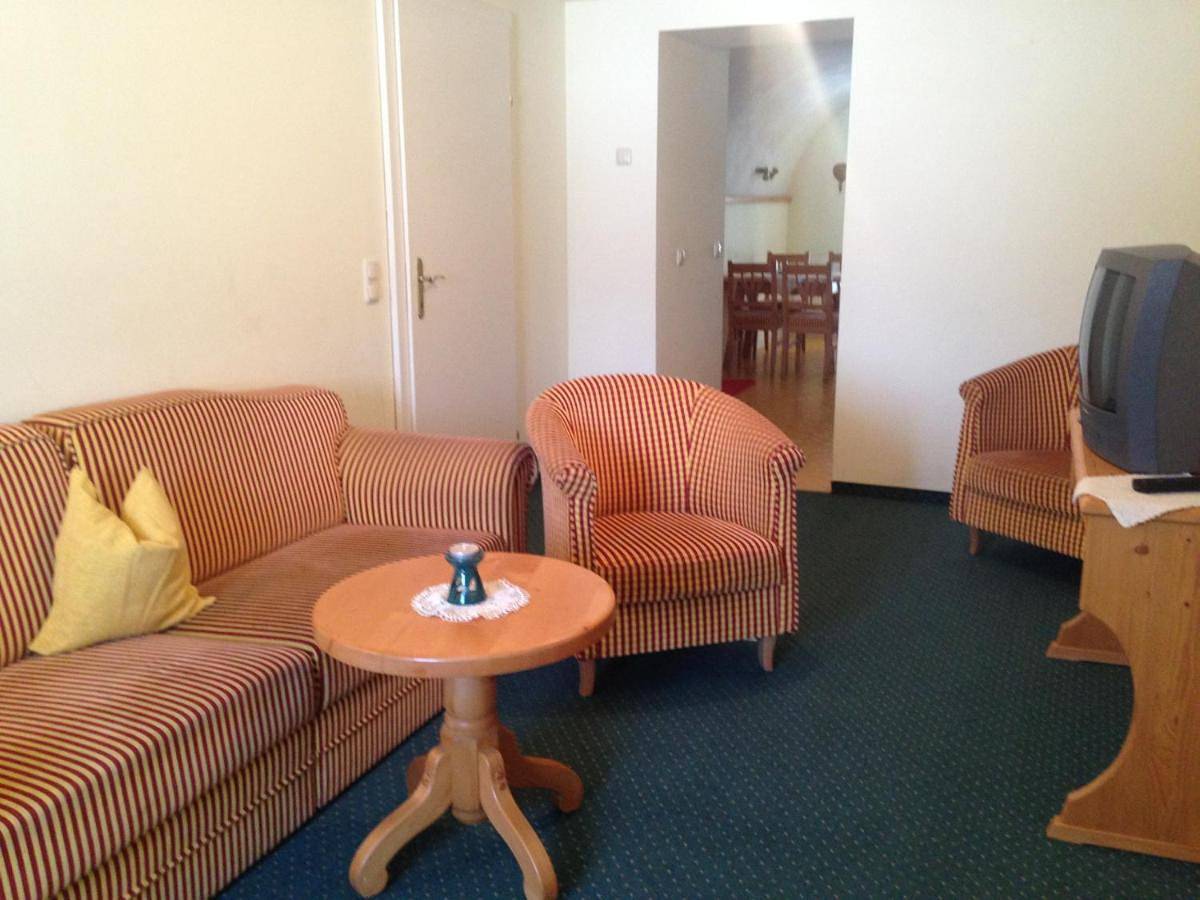 Geheel appartement, Appartements im Forsthaus Wunderbar ruhige Ferienwohnungen in Strobl am Wolfgangsee im Forsthaus in Strobl, Bezirk Salzburg-Umgebung