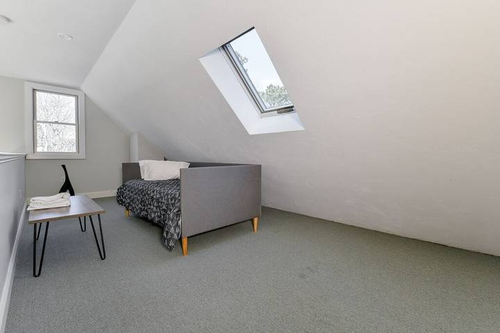 Holiday home for 16 people, with pool and garden as well as balcony and hot tub, with pets in Cape Cod