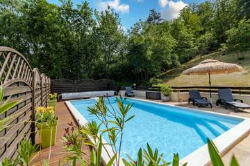 Cottage for 2 People in Aubas, Périgord Noir, Photo 1