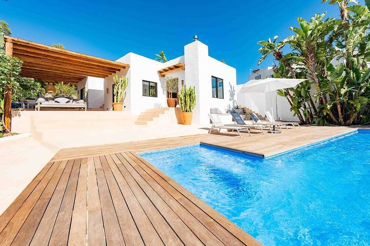 Villa for 6 people, with garden - 1
