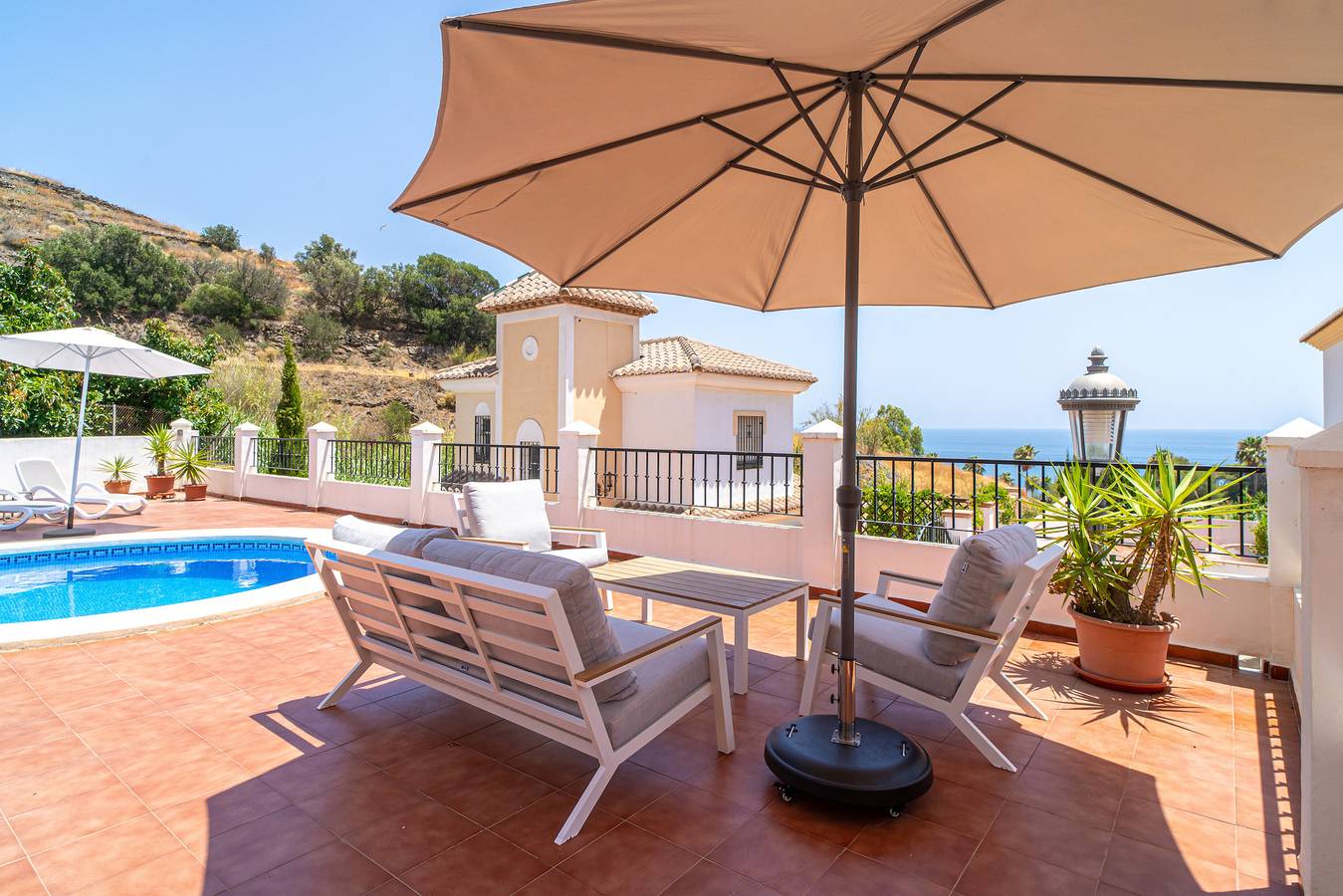Villa Calidum: Private Pool Villa in Nerja in Punta Lara (Nerja), Nerja