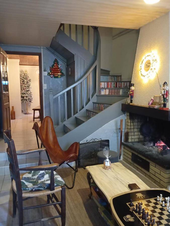 Maison de vacances pour 8 personnes, avec jardin ainsi que vue et piscine, animaux acceptés