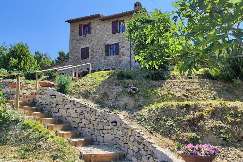 Villa per 6 Persone in Assisi, Perugia e dintorni