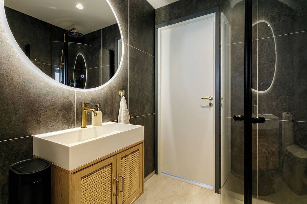 Ganze Wohnung, Ålesund center modern apartment with terrace and stunning ocean & Mountain view! in Ålesund