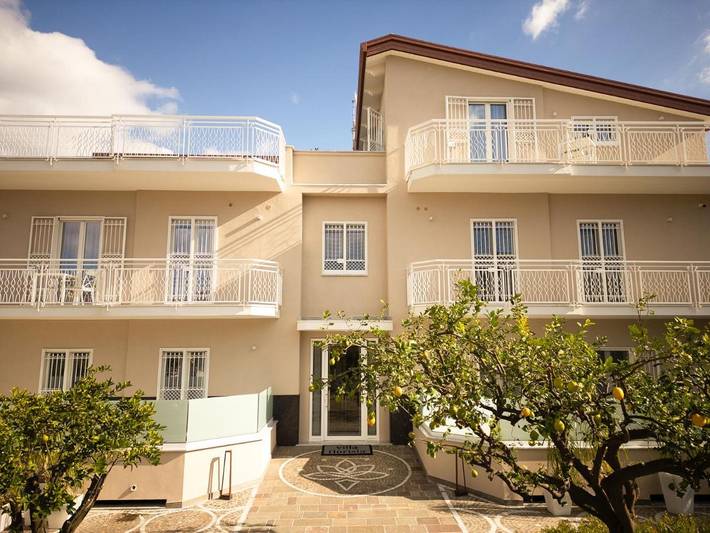 B&b per 2 persone, con Terrazza e Giardino a Gragnano