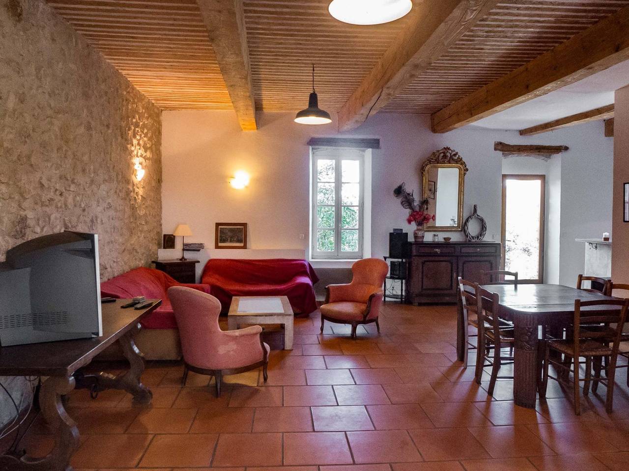 Mit Terrasse in Murviel-lès-Béziers, Béziers und Umgebung