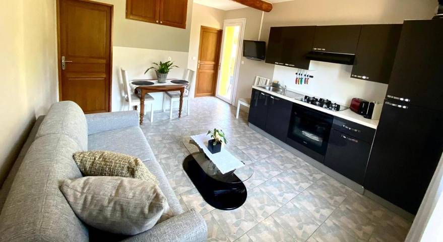 Gîte pour 4 personnes, avec vue et jardin à Fontaine-de-Vaucluse - 3