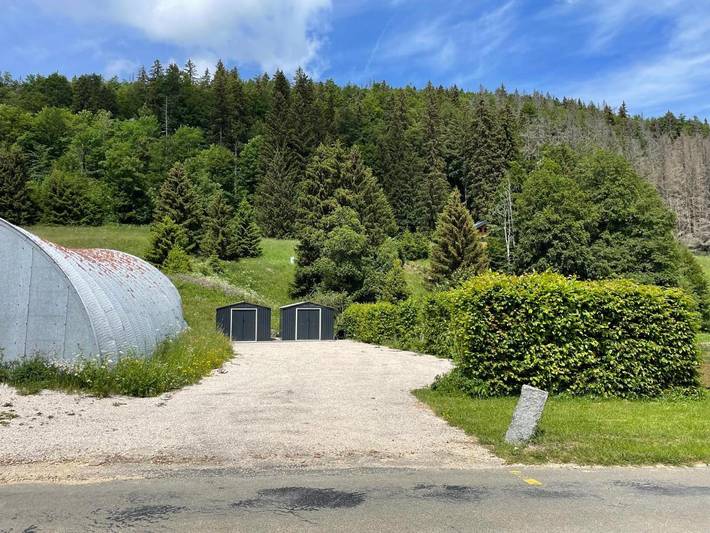 Gîte pour 4 personnes, avec vue et jardin dans Lac des Rousses - 2