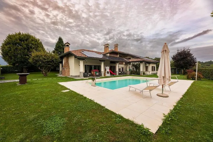 Appartamento vacanze per 6 persone, con giardino e panorama nonché sauna e piscina - 1