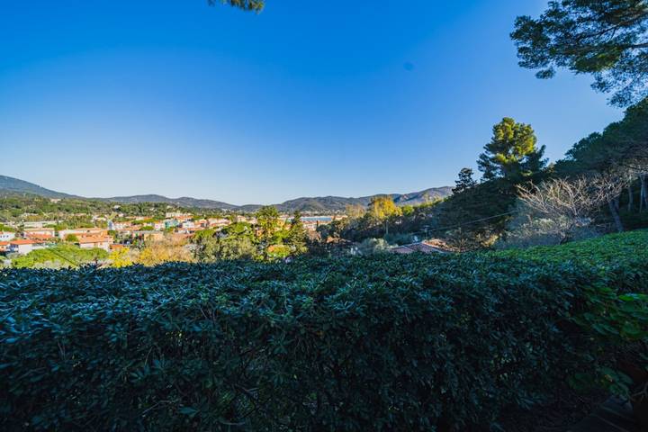 Villino La Rocca in Marina di Campo, Campo nell'Elba