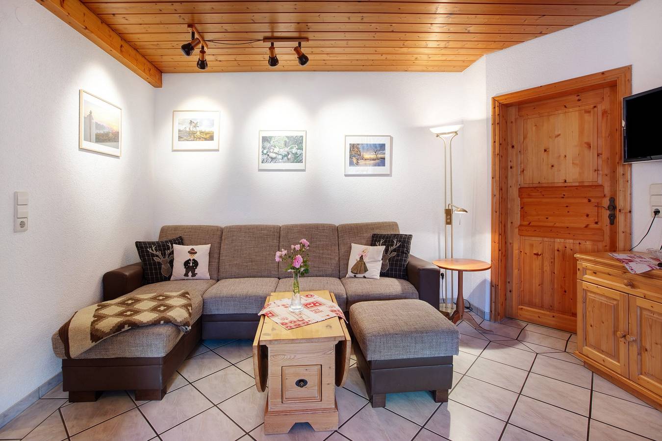 Ganze Wohnung, Ferienwohnung "Nord" mit Balkon in Dachsberg, Südschwarzwald