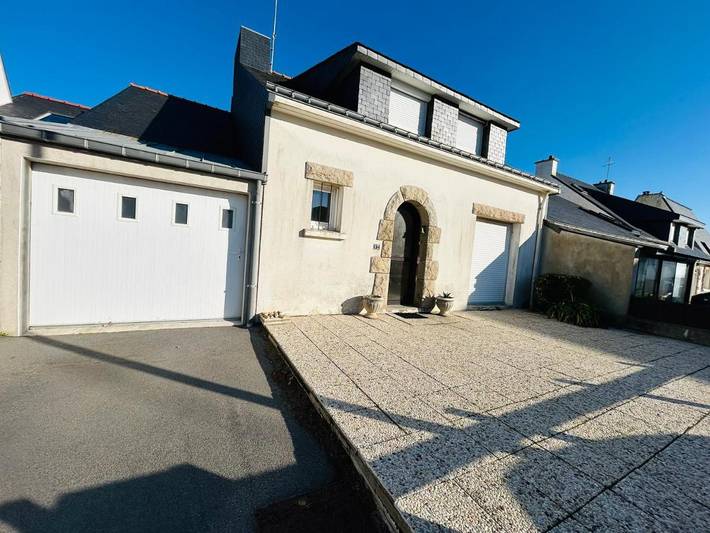 Ferienhaus für 10 Personen, mit Terrasse und Garten